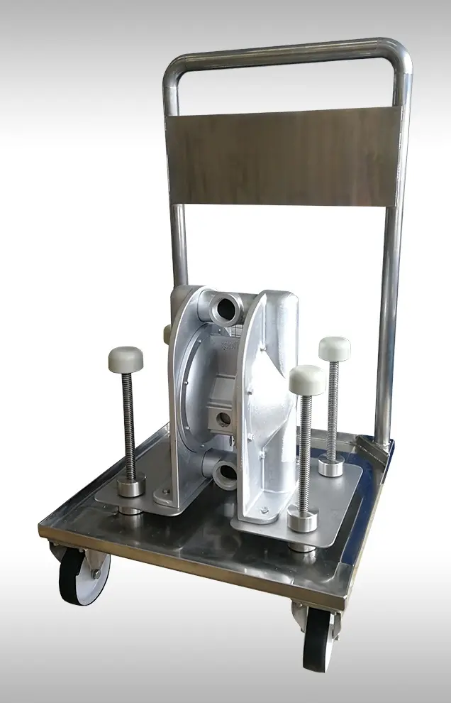 Мобильный насос с регулируемым по высоте входным патрубком